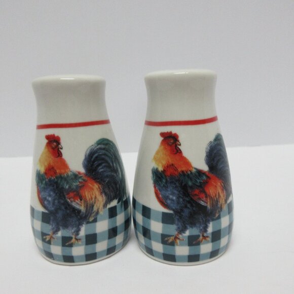 Vintage Ceramic Rooster Decor Salt And Pepper Shaker Set 3.5 Inch - Picture 1 of 5